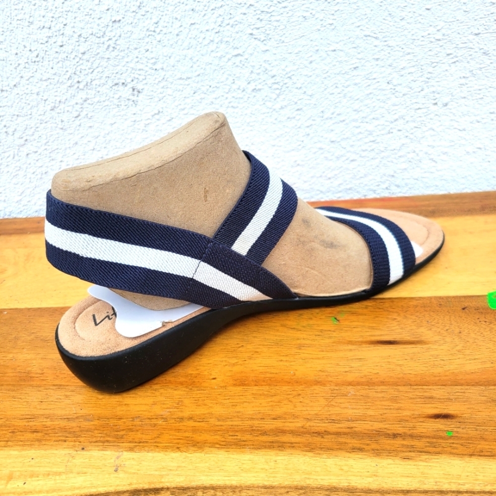 1 Amputee Shoe Women's  LifeStride Sandals  Size 10 M - Picture 15 of 16